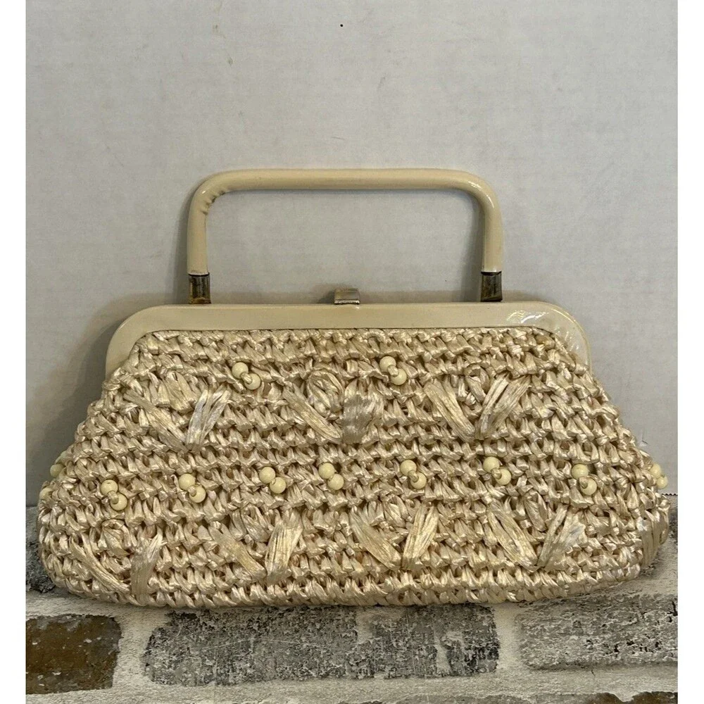 Vintage Crochet Raffia Beaded Floral Retro Purse Handbag With Plastic Handle